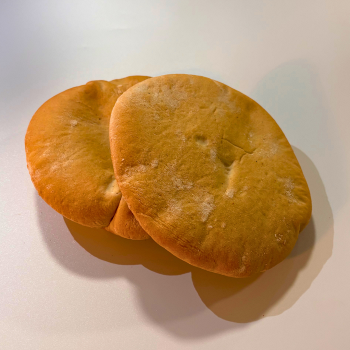 Pitabrød Pakke | 2,5 kg Stegt Kyllingeinderfilet & 10 Pitabrød | INTRO-PRIS! - Image 2